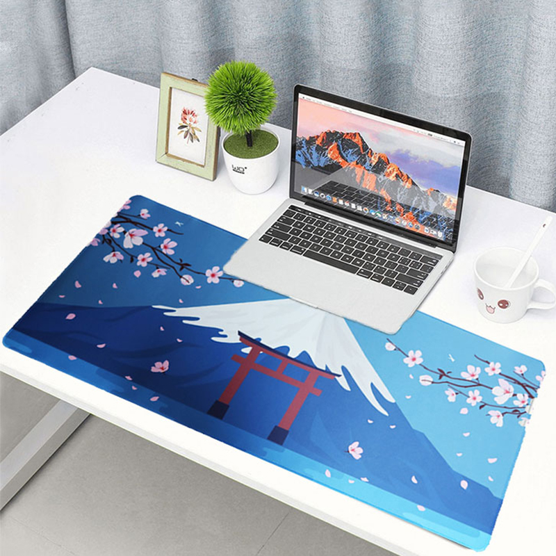 Desk Mat xq (1)