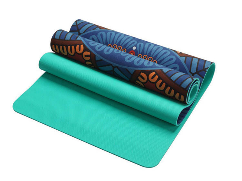 What are the advantages of TPE yoga mats?