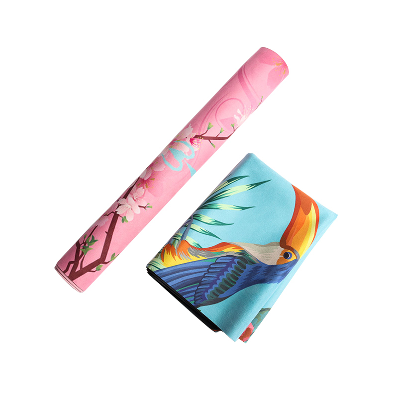 Folding Microfiber Vegan Suede Yoga Mat for Travel